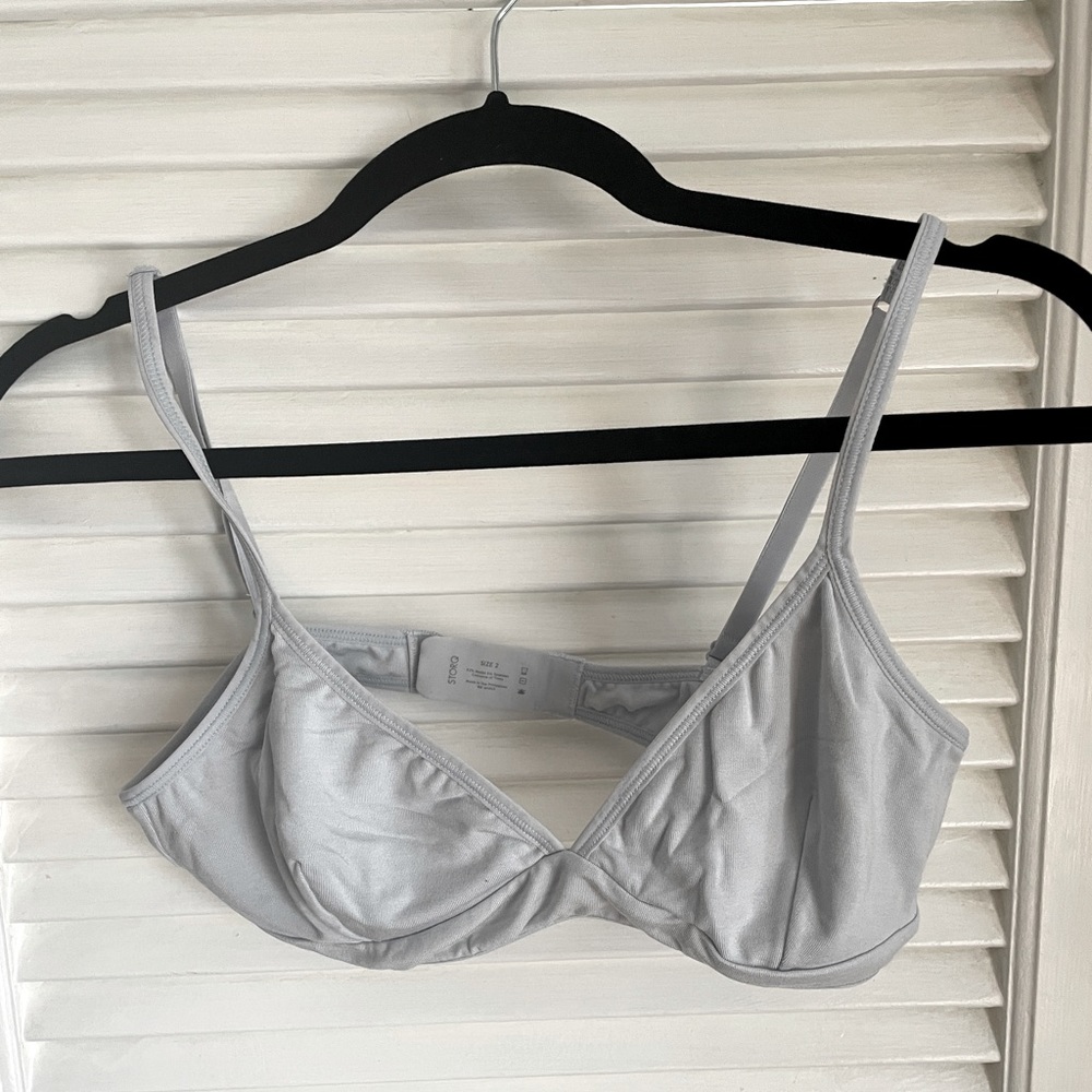 New Storq Everyday Nursing Bra in Fog hello